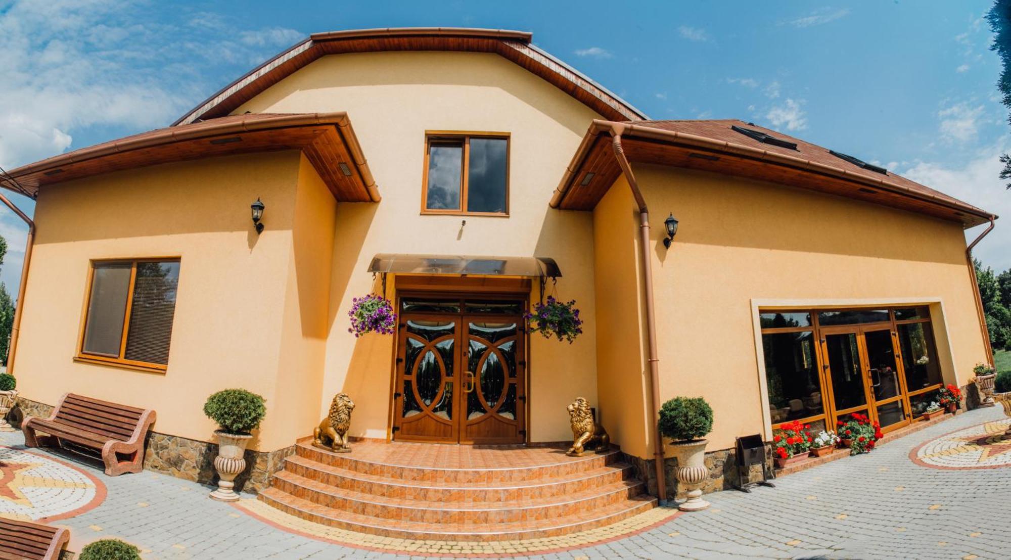 Villa Fenix 别列戈沃 外观 照片